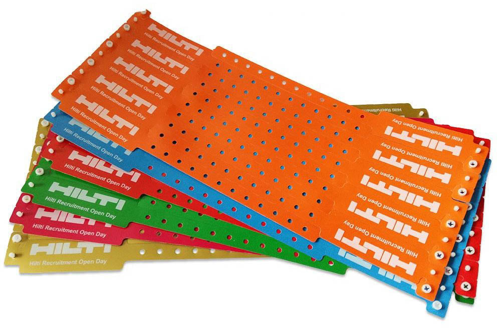 Custom Plastic Wristbands – Slim Band